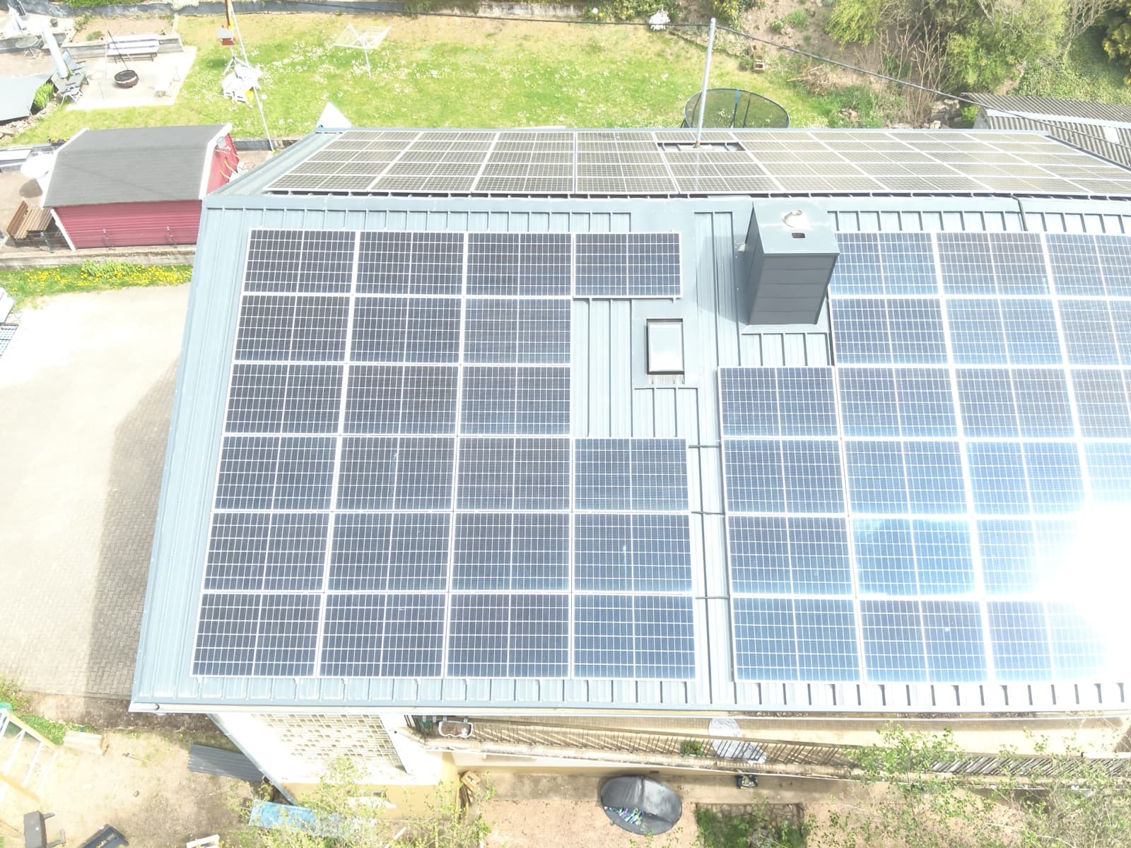 Aerial view of the Nohen rooftop PV system