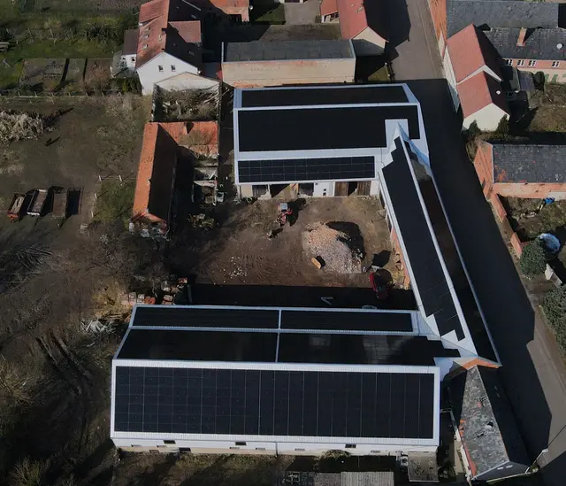 Aerial view of the Poritz rooftop PV system